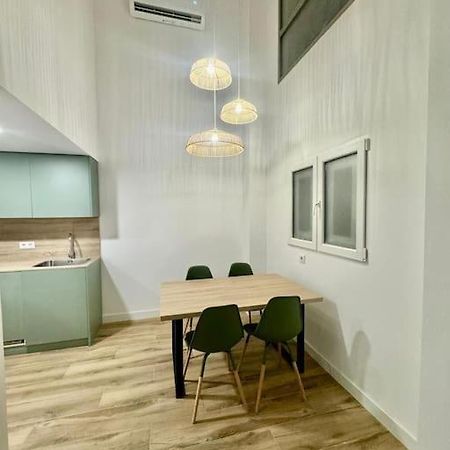Gran Apartamento A Pie De Calle Walencja Zewnętrze zdjęcie