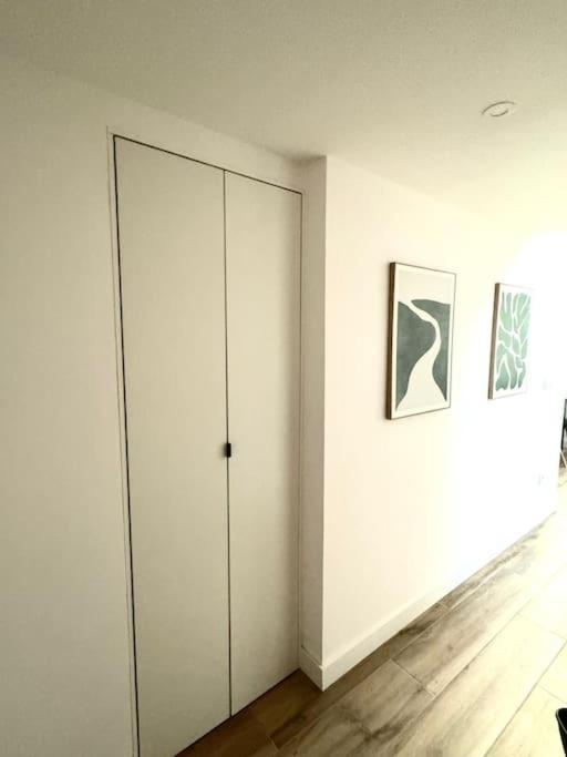 Gran Apartamento A Pie De Calle Walencja Zewnętrze zdjęcie